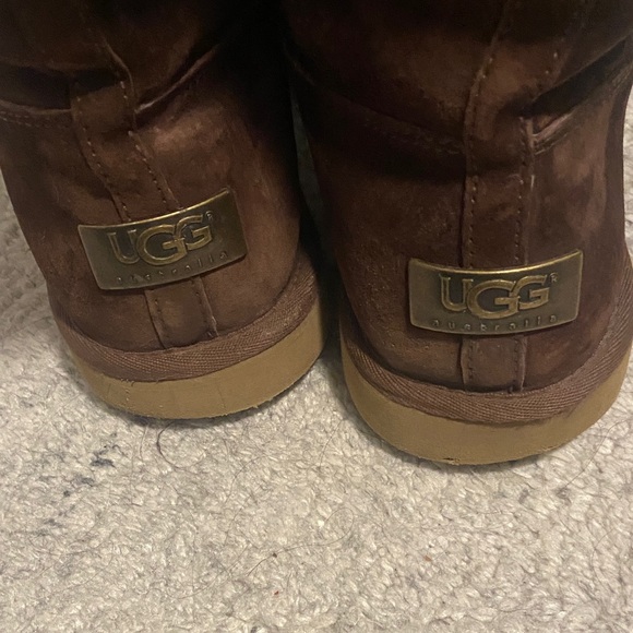 UGG Upside 5163 tall lace-up suede boots - Picture 6 of 10